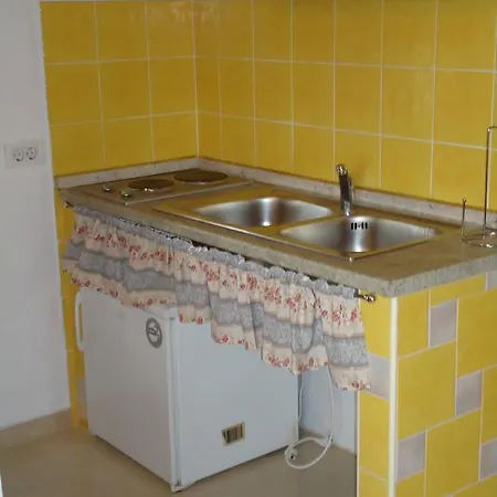 Nera Apartament *